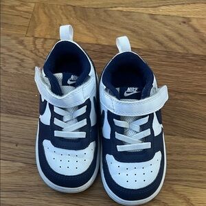 Nike Kids' Navy and White Sneakers
